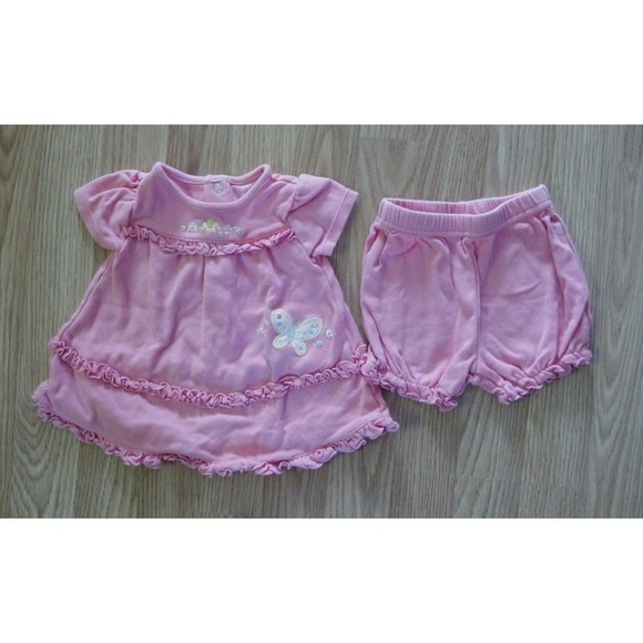 Girl's Size 3 M Months Pink 2 Piece Top & Short Carter's Outfit Butterfly - Picture 1 of 10